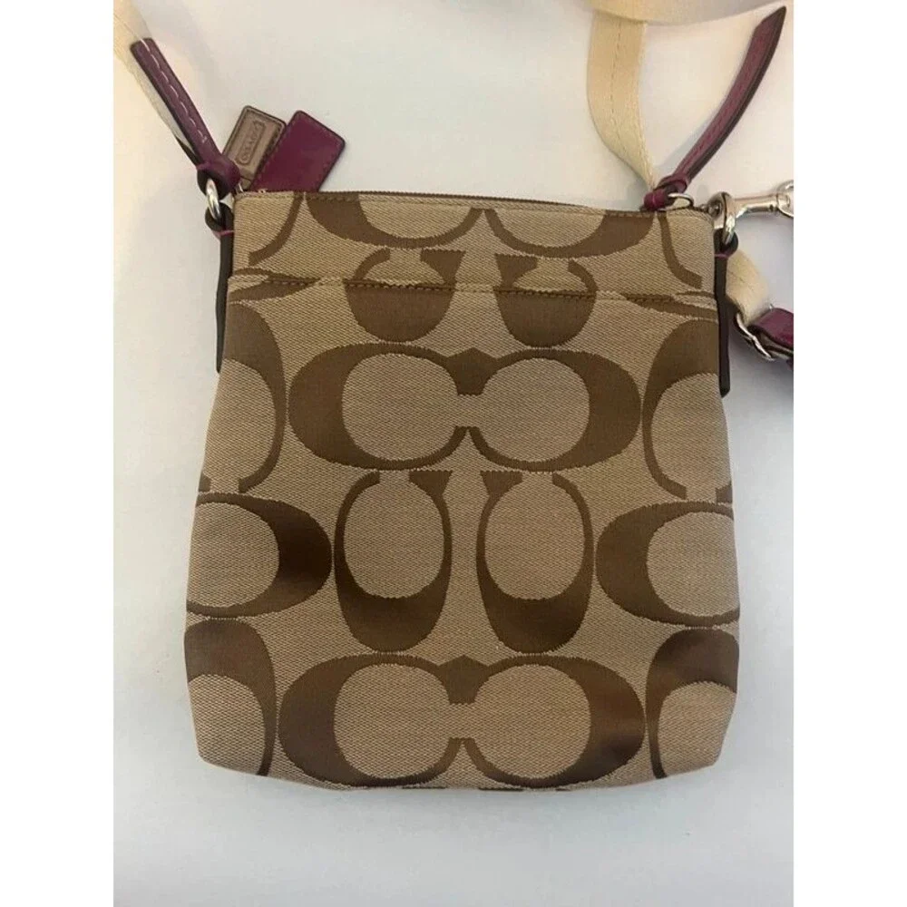 Coach signature crossbody bag | khaki burgundy leather trim